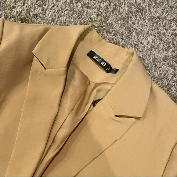 Missguided Oversized Blazer - Picture 4 of 5